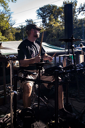 H Fest 2917026